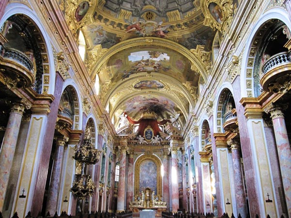 Mehr Fotos zu "VOM ZAUBER BAROCKER KIRCHEN"